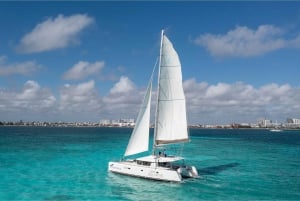 From Tulum: luxury Isla Mujeres Catamaran adults only