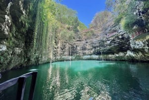 Desde Valladolid: Transporte Compartido a Chichen Itzá y Cenotes