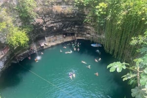 Desde Valladolid: Transporte Compartido a Chichen Itzá y Cenotes