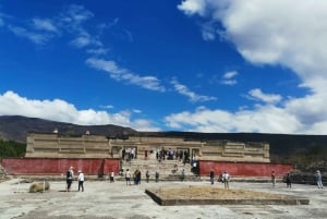 Oaxaca: Tour de día completo guiado por la Ruta de Hierve el Agua