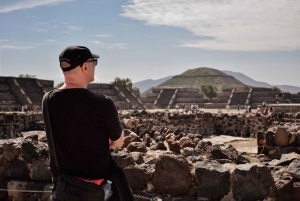 Teotihuacan direct from Mexico City free of traps and shops