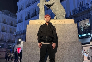 Guided Tour in Tuk Tuk around Madrid