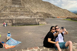 Tour guiado por CDMX: Teotihuacán, Guadalupe y ciudad mexica de Tlatelolco