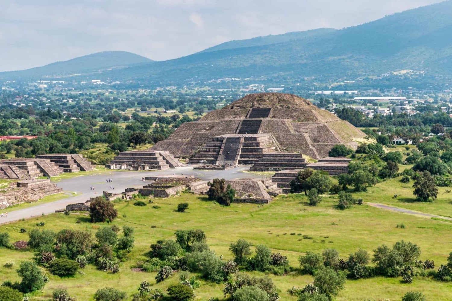 Tour privado de medio día a Teotihuacán desde la Ciudad de México