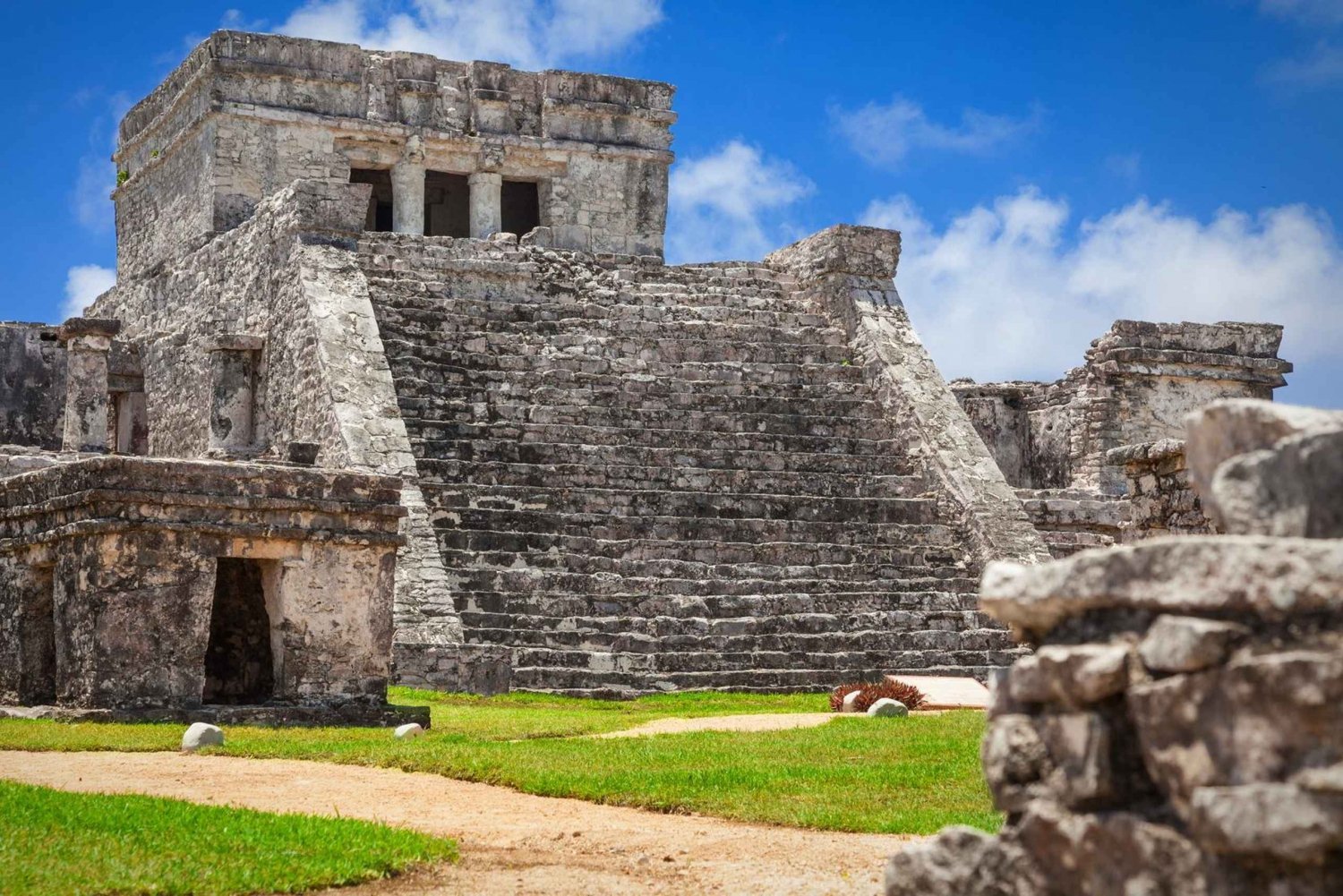 Medio Día Semiprivado Sitio Maya de Tulum y Majestuoso Cenote