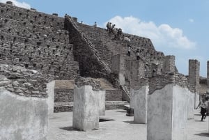 Recorrido por Hidalgo: Admira las Esculturas Gigantescas y Tepotzotlán