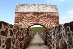 Recorrido por Hidalgo: Admira las Esculturas Gigantescas y Tepotzotlán