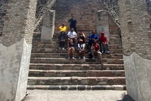 Recorrido por Hidalgo: Admira las Esculturas Gigantescas y Tepotzotlán