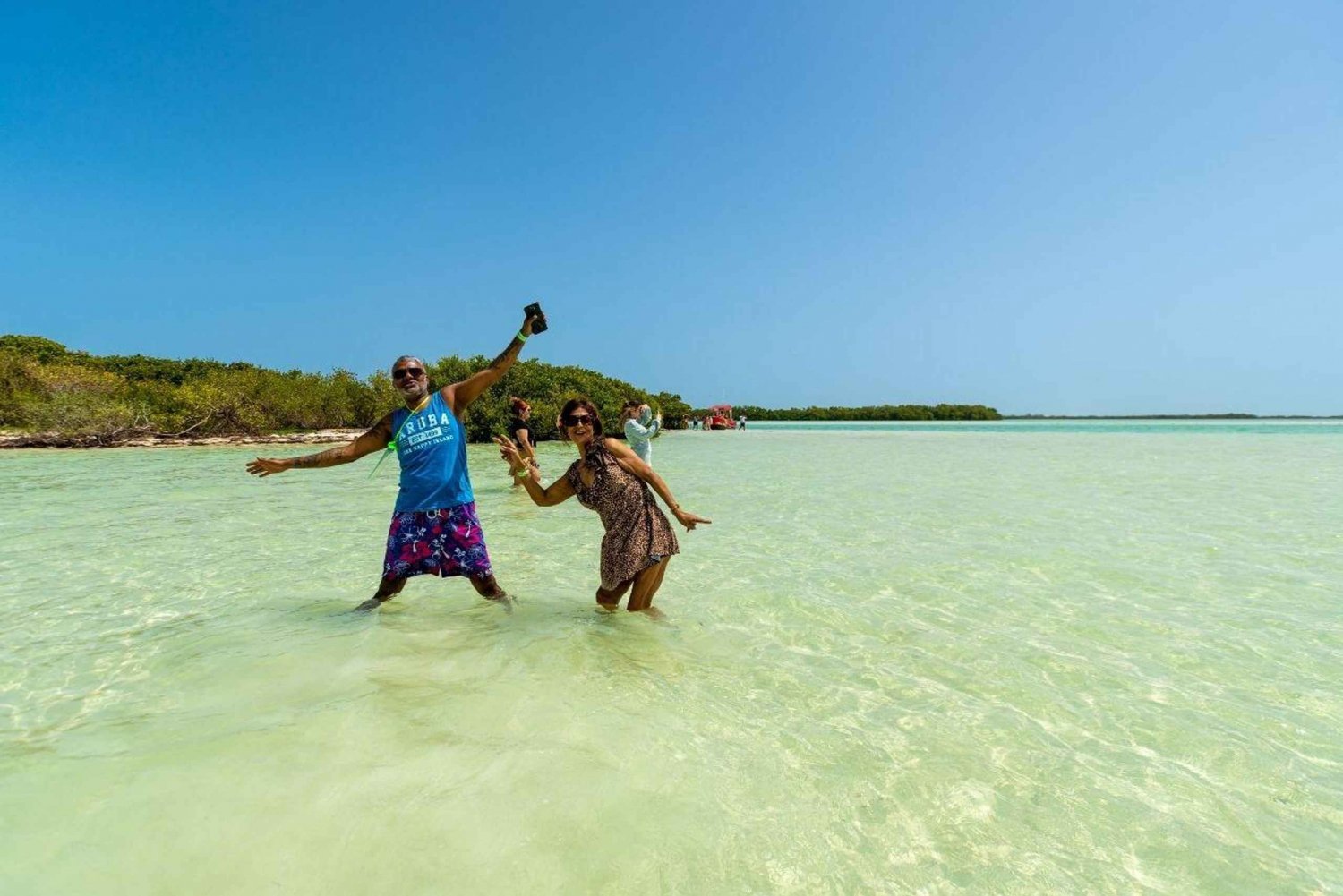 Holbox: Visita guiada a la isla, baño en el cenote y comida