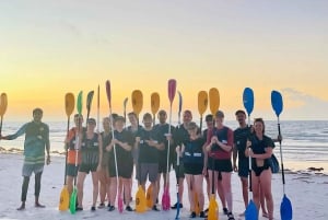 Holbox: Excursión en kayak al atardecer en los manglares