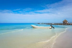 Holbox Tour: Explore 2 islands and swim in Cenote Yalahau