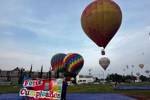 Hot Air Balloon Flight over Teotihuacan from Mexico City