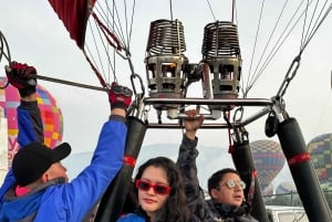 Hot Air Balloon Flight over Teotihuacan from Mexico City