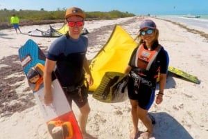 Hotbox: Kitesurfing Lessons Private Course (3 hours)