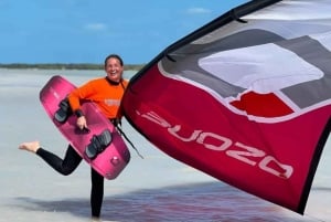 Hotbox: Kitesurfing Lessons Private Course (3 hours)