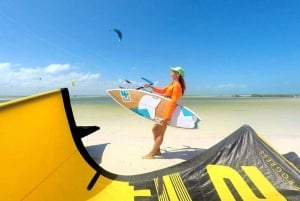 Hotbox: Kitesurfing Lessons Private Course (6 hours)