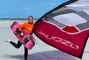 Hotbox: Kitesurfing Lessons Private Course (6 hours)