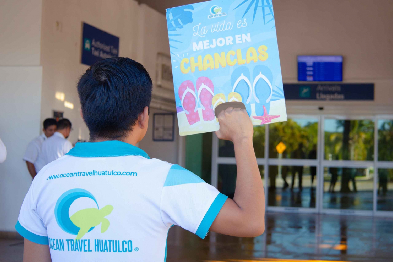 Huatulco Airport: One-Way Transfer to/from Huatulco Hotel