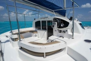 Isla Mujeres Premium Catamaran Tour with Hotel Pickup