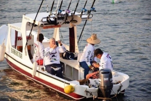 Ixtapa-Zihuatanejo: Fishing and Cooking Experience