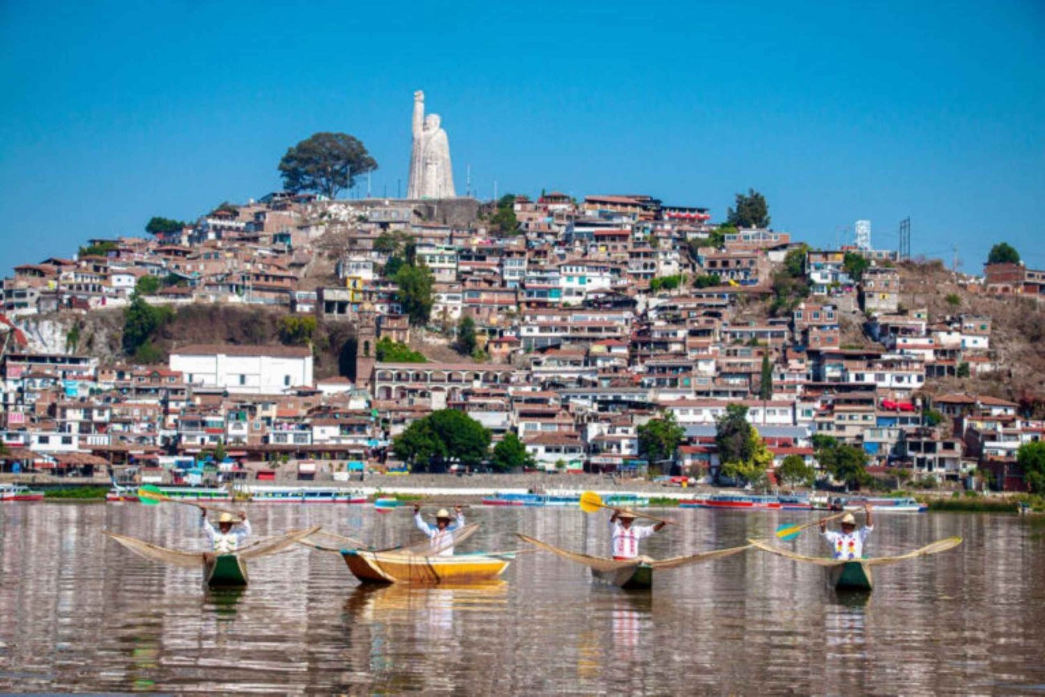 Ixtapa-Zihuatanejo: Excursión de un día a los pueblos de Michoacán con desayuno