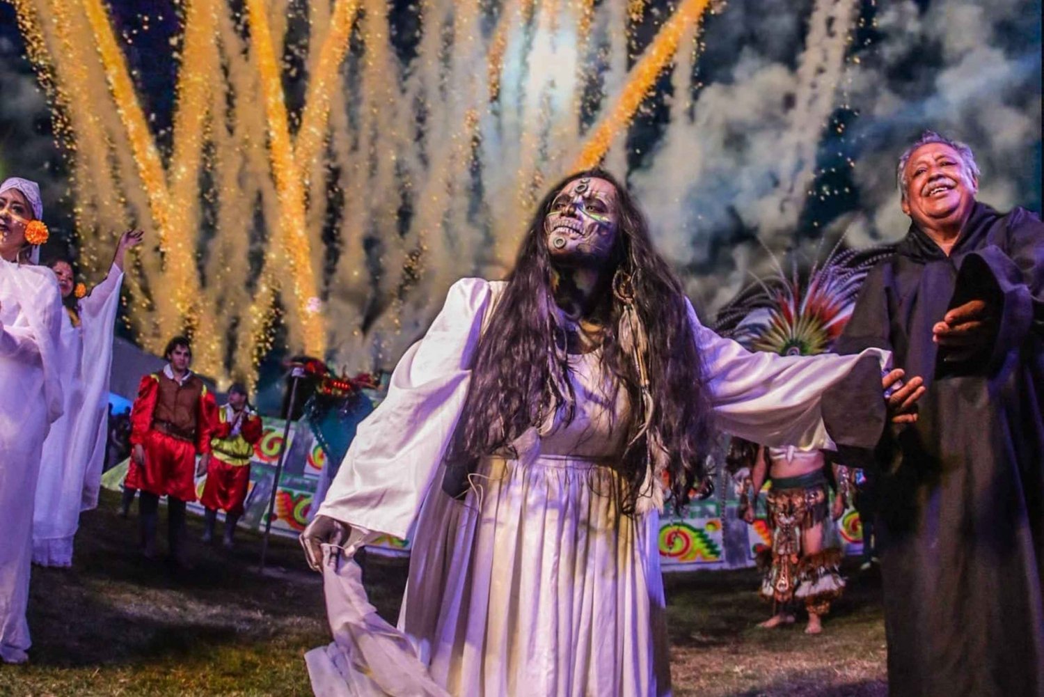 La Llorona, Live Show in the Canals of Xochimilco.