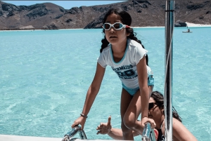 La Paz: Paseo en barco a la isla espíritu santo y balandra