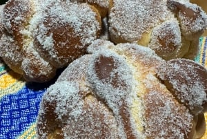 Learn to Cook Mexican Bread