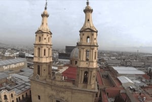 León: Visita guiada por el centro de la ciudad con degustación de Nieve de Garrafa