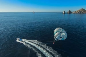 Los Cabos: Parasailing, una nueva perspectiva desde los cielos.