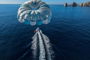 Los Cabos: Parasailing, una nueva perspectiva desde los cielos.