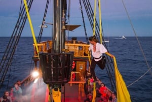 Los Cabos: Pirate Ship Sunset Cruise & Show with Dinner