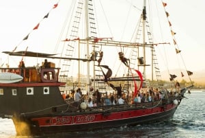 Los Cabos: Pirate Ship Sunset Cruise & Show with Dinner