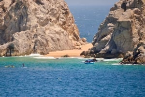 Los Cabos: Tour of rock formations and snorkeling