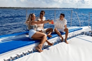 Luxury Sailing & Snorkeling