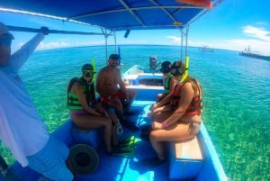 Mahahual: Snorkeling Boat Tour