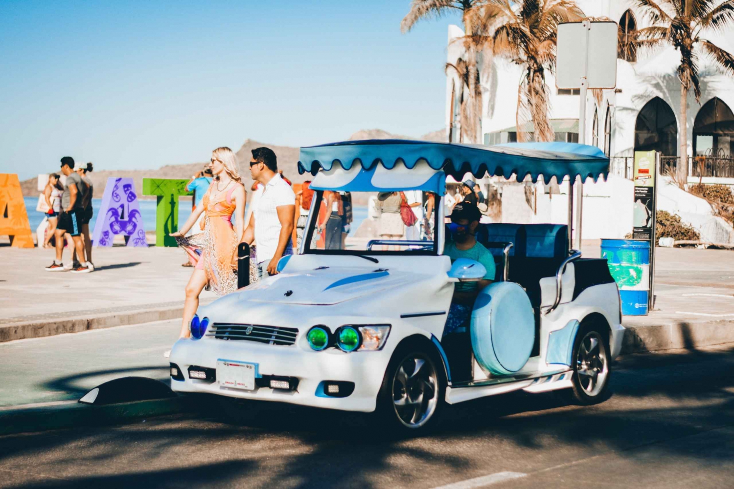 Mazatlan: City Tour in a Traditional 'Pulmonia' Open-Air Car