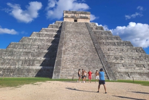 Mérida: Consigue Tu Guía Y Coche Para Explorar Yucatán