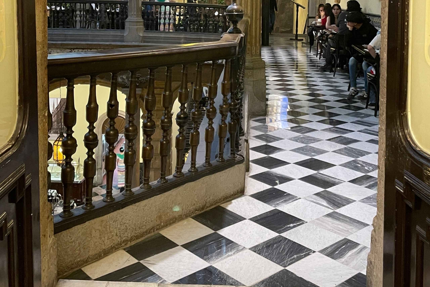 Ciudad de México: un día en la época colonial a través de sus palacios