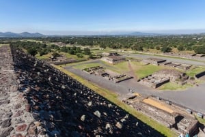 CDMX: Tour guiado por la tarde por Teotihuacán