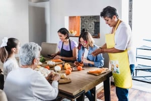 Mexico City: Authentic Mexican Cooking Class