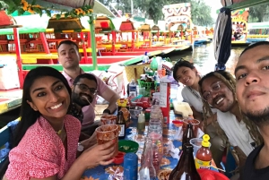 Mexico City: All Inclusive Boat Tour in Xochimilco