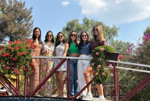 Mexico City: All Inclusive Boat Tour in Xochimilco