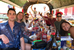 Mexico City: All Inclusive Boat Tour in Xochimilco