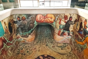 Mexico City: Chapultepec Park Bike Tour with Museums