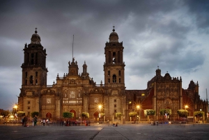 Mexico City: City at Night Walking tour