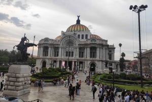 Mexico City: City at Night Walking tour