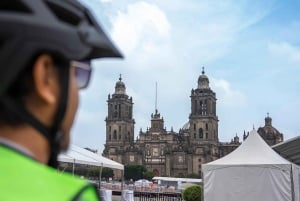 Mexico City: City Discovery Bike Rental with Map