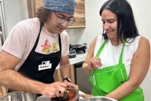 Mexico City: Cooking Class with Chef and Market Tour