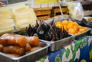 Mexico City: Coyoacán Market Tour with Food Tastings
